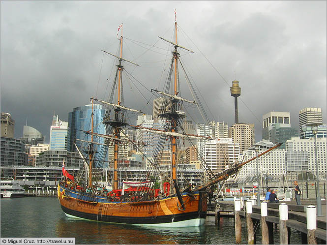 Australia: Sydney: Old ship in Darling Harbour