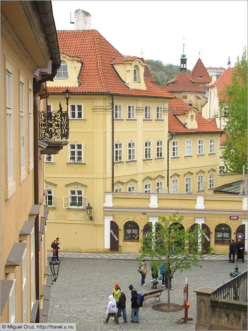 Czech Republic: Prague: Public square