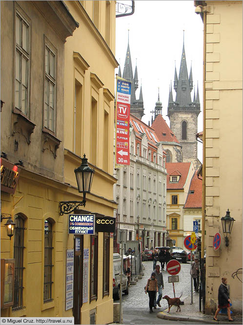 Czech Republic: Prague: Near Old Town Square