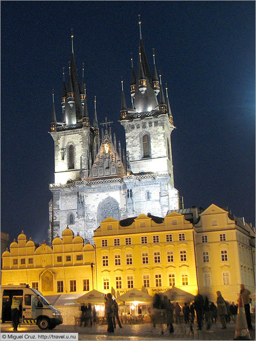 Czech Republic: Prague: Old Town Square at night