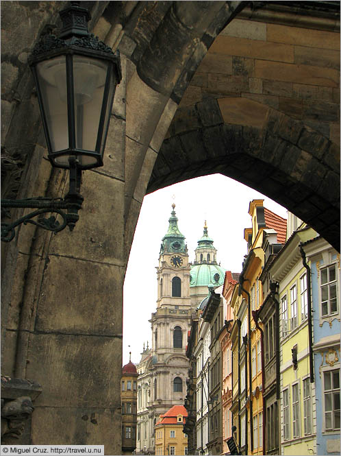 Czech Republic: Prague: Arch on north side of Charles Bridge