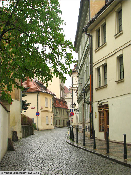 Czech Republic: Prague: One last cobbled street photo