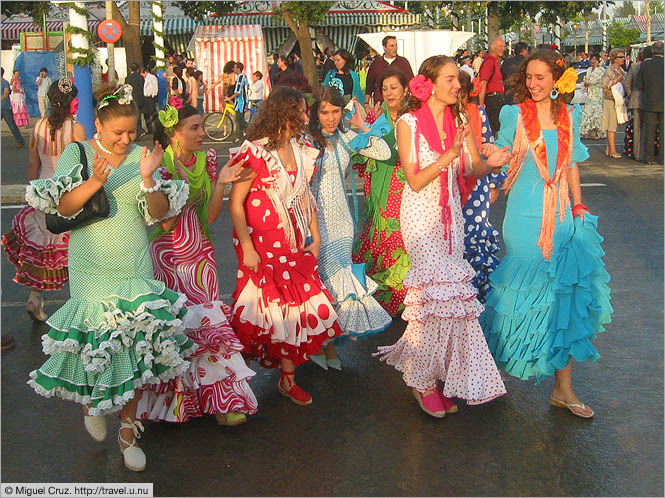 Spain: Seville: FÃ©ria: Ready to celebrate