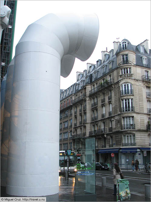 France: Paris: Giant vents