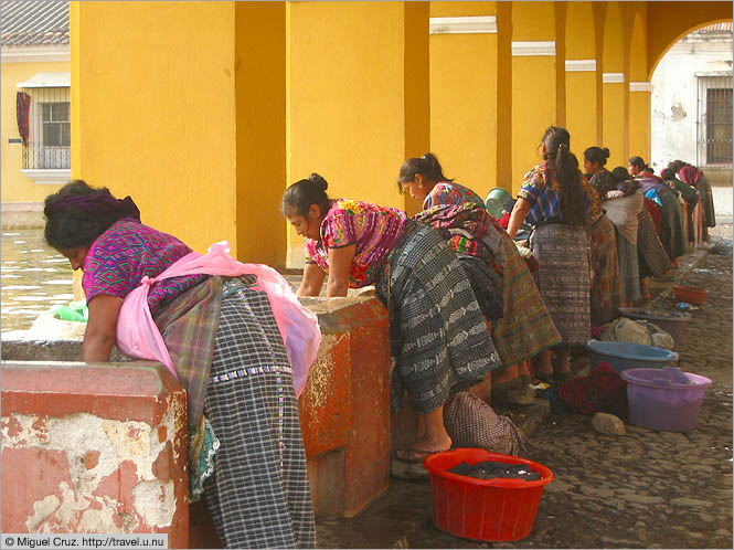 Guatemala: Antigua: More laundry