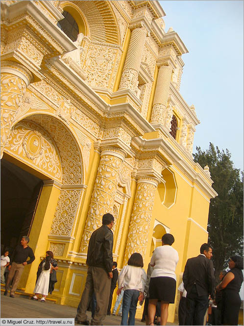 Guatemala: Antigua: Cathedral la Merced