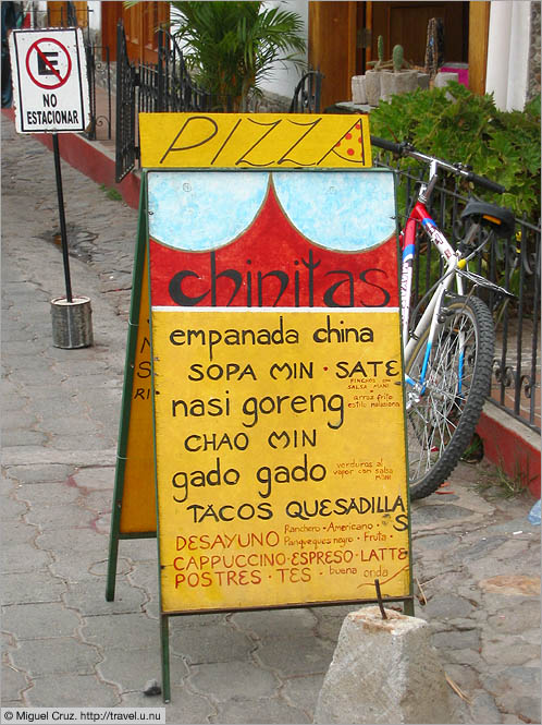 Guatemala: Panajachel: Wait, is this Khao San Road?