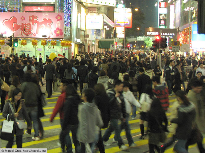 Hong Kong: Hong Kong Island: Hennesey Road