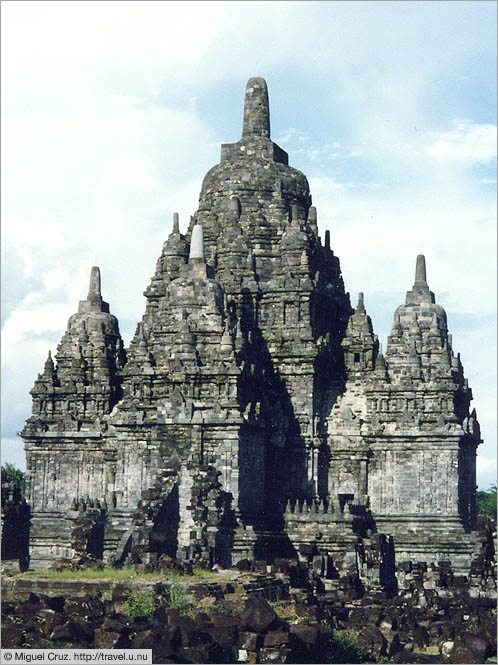 Indonesia: Java: Prambanan