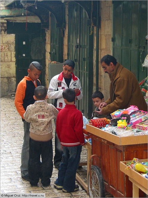 Israel: Jerusalem: Toy seller