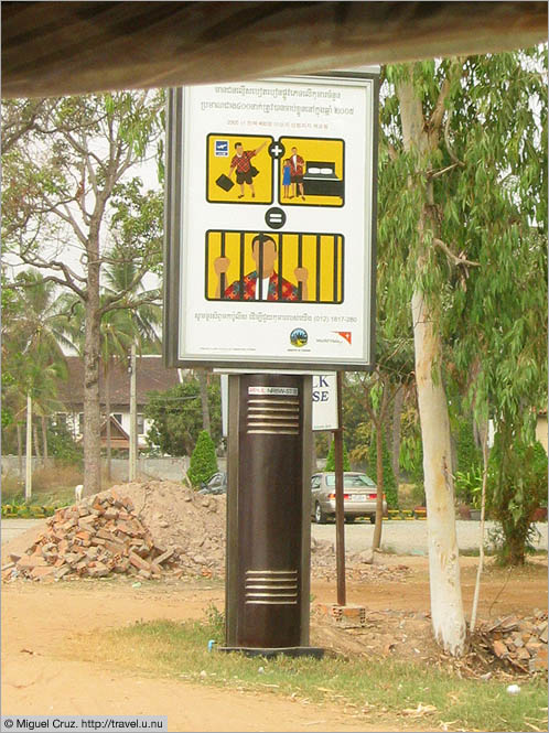 Cambodia: Siem Reap and Angkor Wat: Disturbing sign