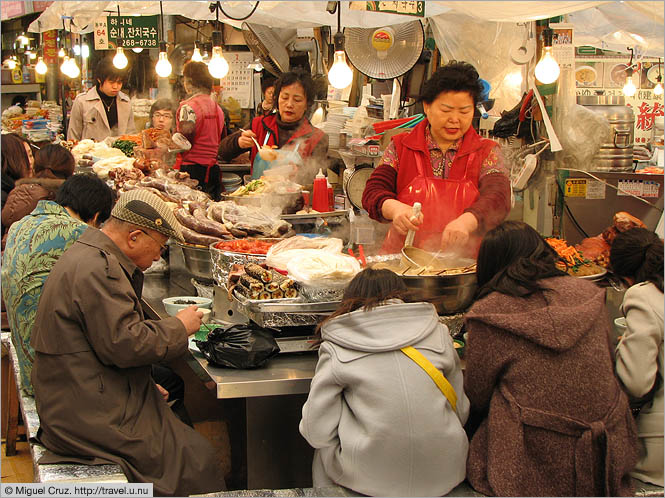 South Korea: Seoul: Lunch counter