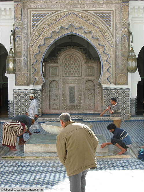Morocco: Fes: Mosque ablutions