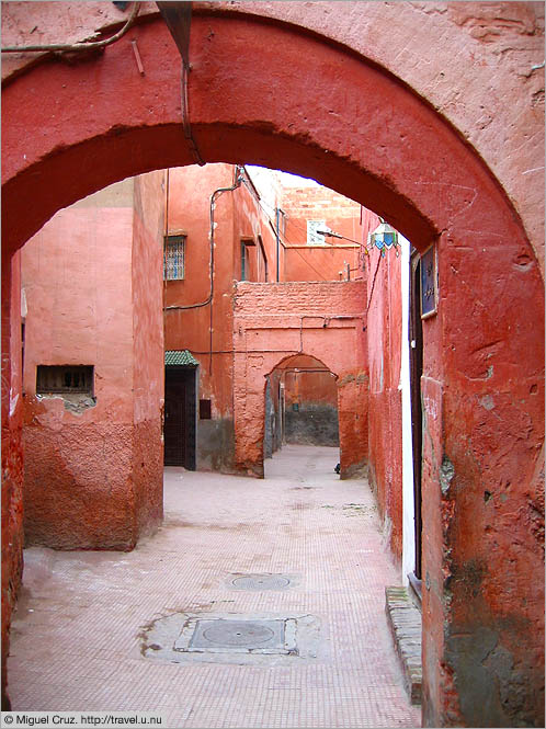 Morocco: Marrakech: Arches
