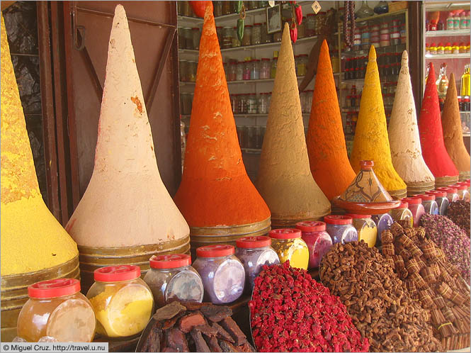 Morocco: Marrakech: Spice display