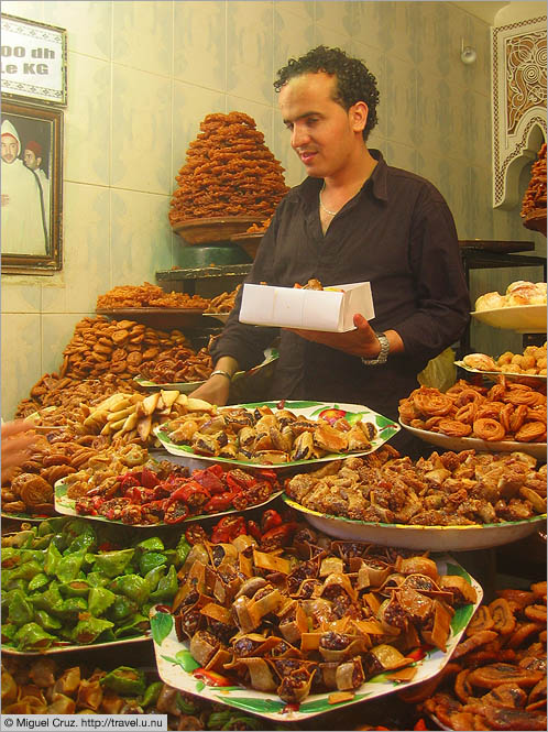 Morocco: Marrakech: Sweets seller