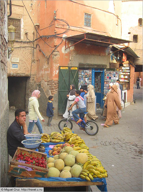Morocco: Marrakech: Typical corner