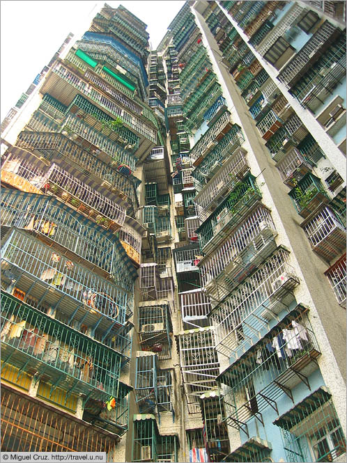 Macau: Balconies