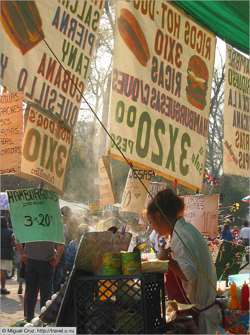 Mexico: Mexico City: Inside the food stand