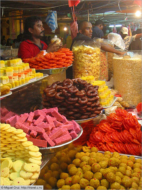 Malaysia: Thaipusam in KL: Indian sweets