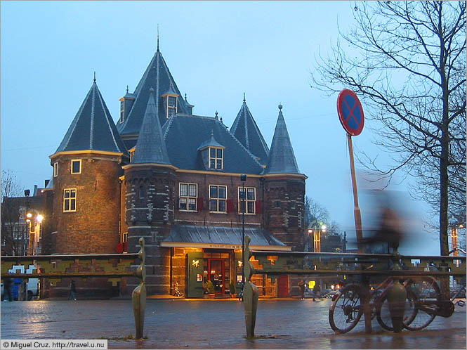 Netherlands: Amsterdam: De Waag at Nieuwmarkt