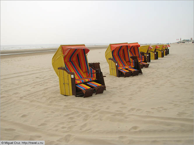 Netherlands: North Holland: Dismal beach at Egmond-op-Zee