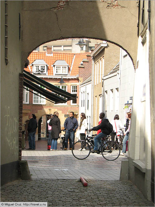 Netherlands: Den Bosch: Multi-ethnic Holland