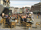 Enjoying the sun on the market square