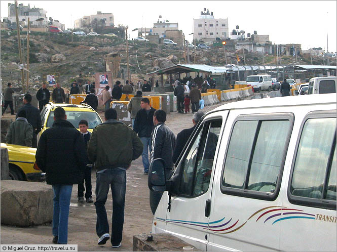 Palestine: Ramallah: Qalandia checkpoint