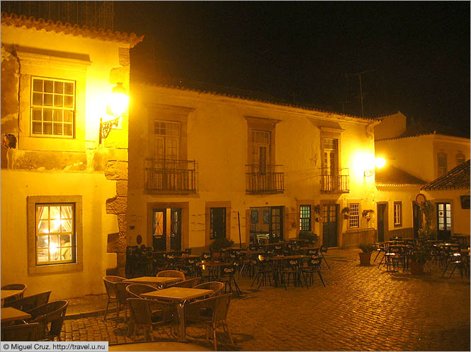 Portugal: Faro: Restaurant in the historical center