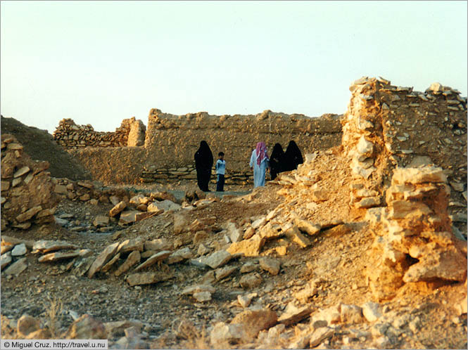 Saudi Arabia: Riyadh: Family outing to Dariyah
