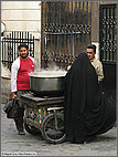 Buying fresh-boiled ears of corn