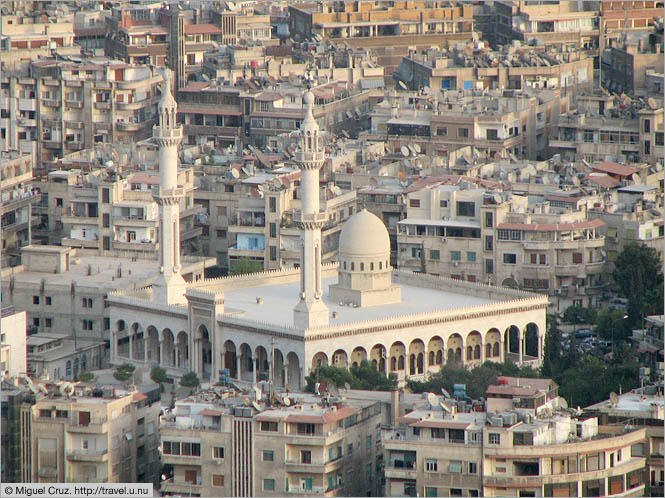 Syria: Damascus: Some mosque from above