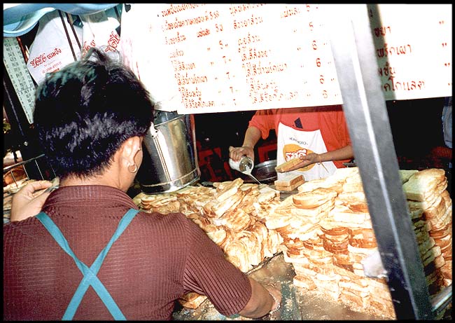 Thailand: Bangkok: Thai miracle food: Toast!