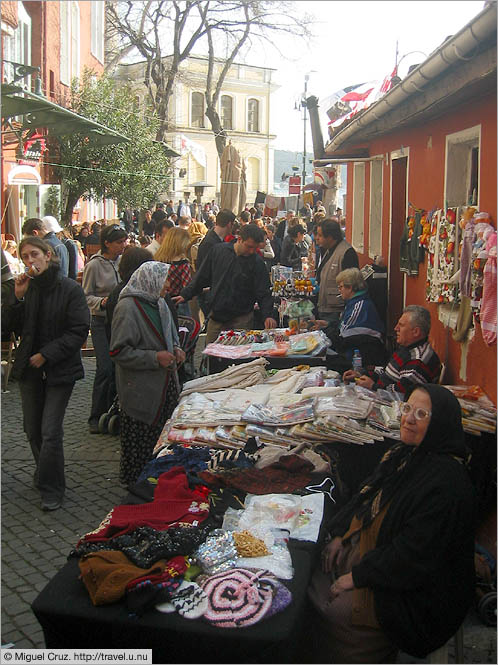 Turkey: Istanbul: Sunday in OrtakÃ¶y