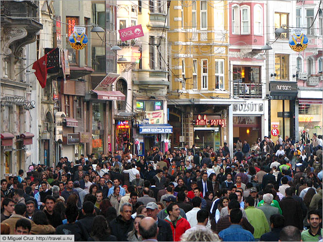Turkey: Istanbul: Wall-to-wall crowds on Istiklal Caddesi