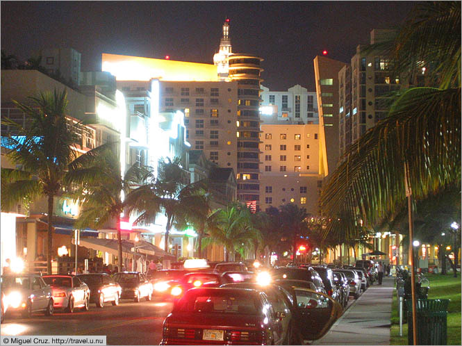 United States: Miami Beach: Lights of Ocean Drive