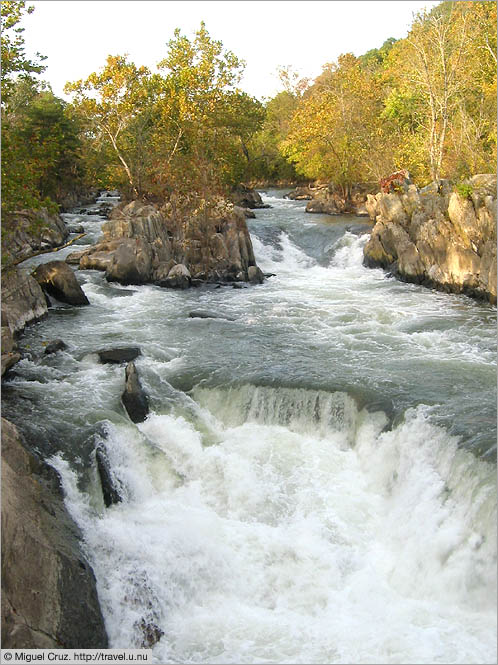 United States: Washington DC: The Potomac gets feisty