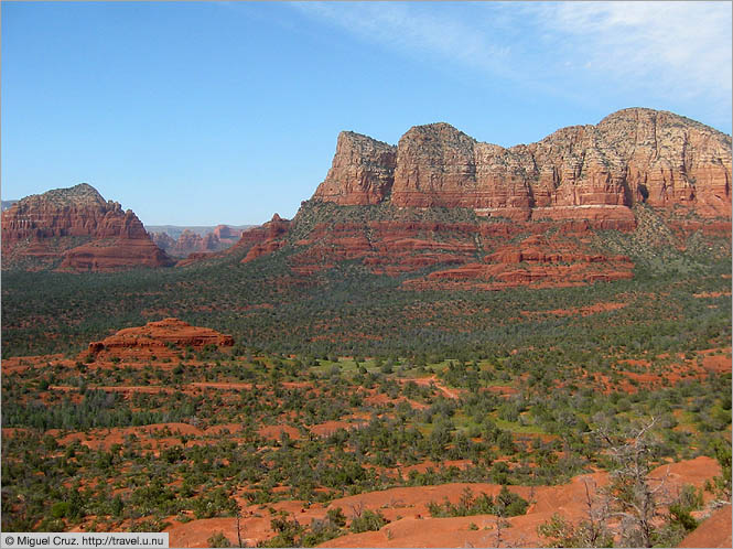 United States: Arizona: Sedona area landscape