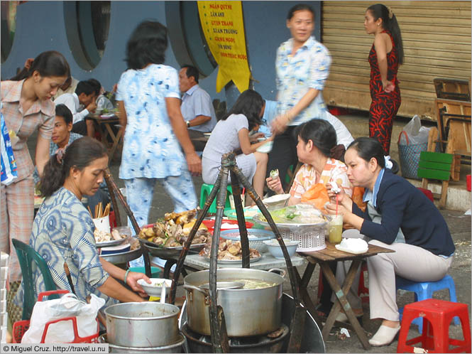 Vietnam: Saigon: Sidewalk lunch