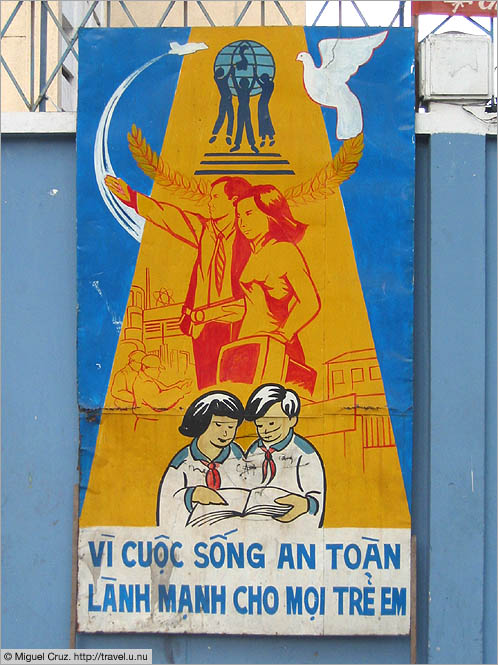 Vietnam: Saigon: Propaganda